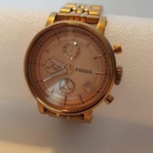 Rose Gold Metal Fossil Watch